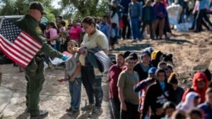 <p>La propuesta de un productor de TV causó indignación por banalizar la obtención de la ciudadanía americana.</p>
