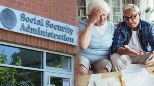 <p>Elige con cuidado cuándo y cómo acceder al Seguro Social y toma decisiones  adecuadas para evitar recortes que afecten tu economía durante la jubilación.</p>
